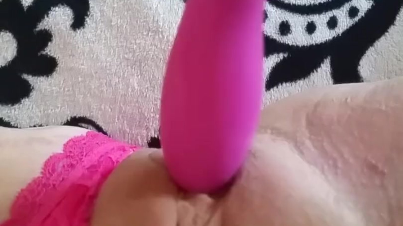 fucking my new toy to a moaning orgasm