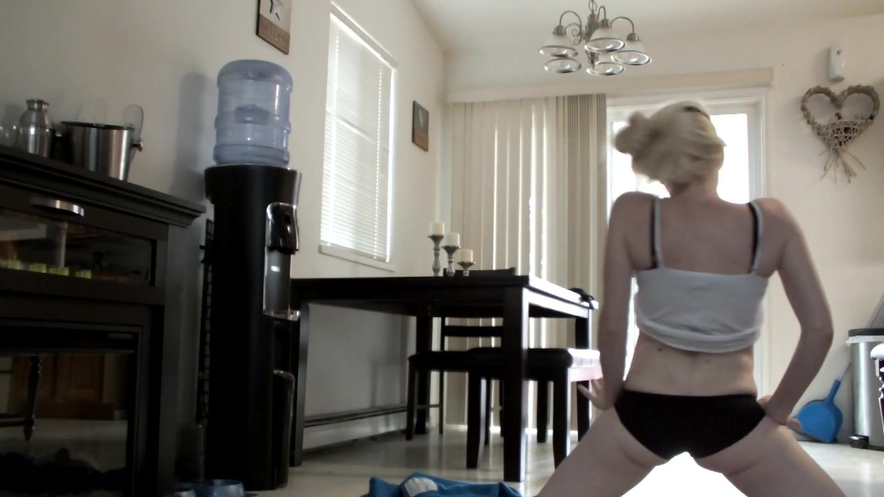 Haighlee&apos;s first twerking video - OurDirtyLilSecret