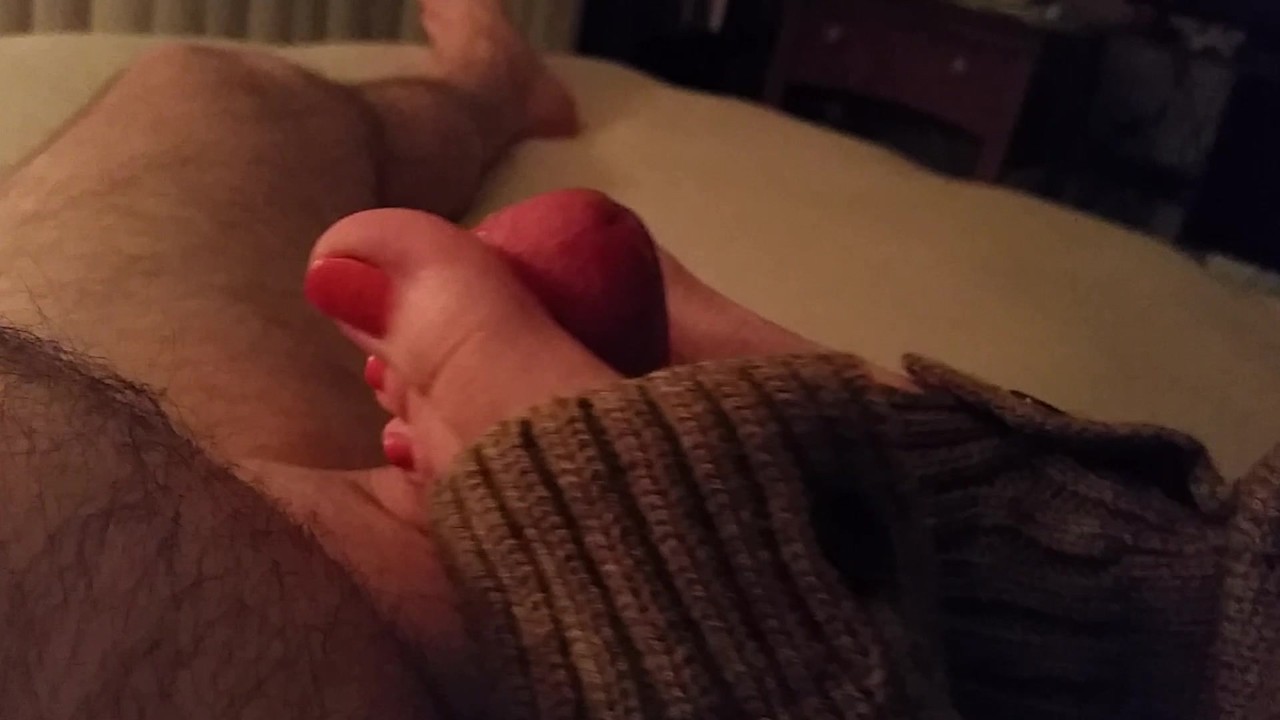 Leg warmer foot jib with cumshot