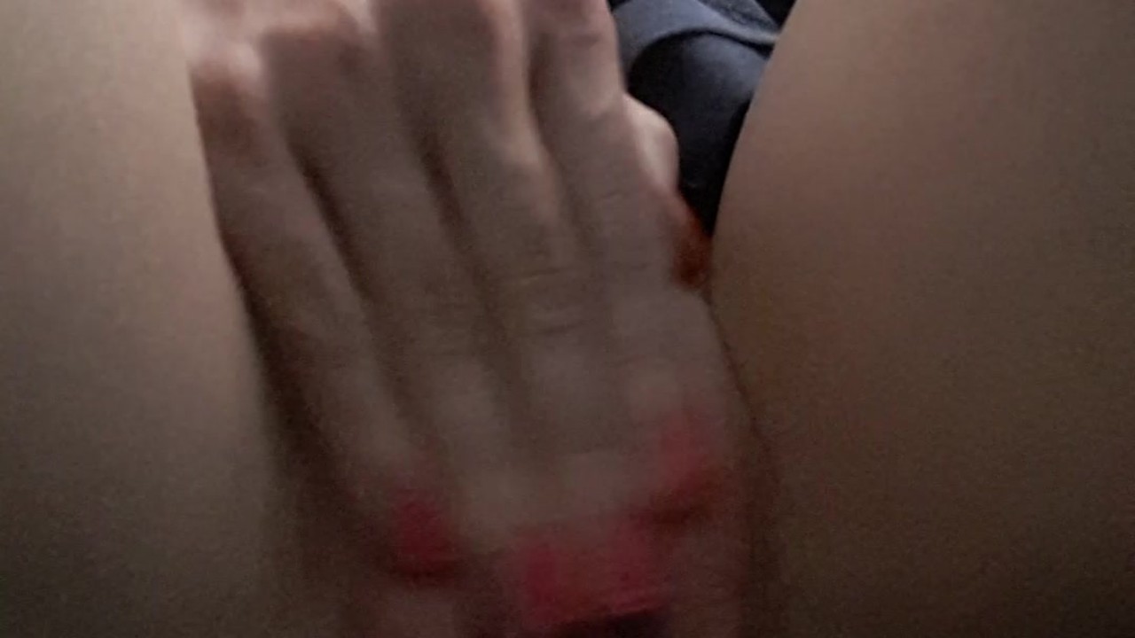 Nasty dripping cum pussy playing and fucking myself