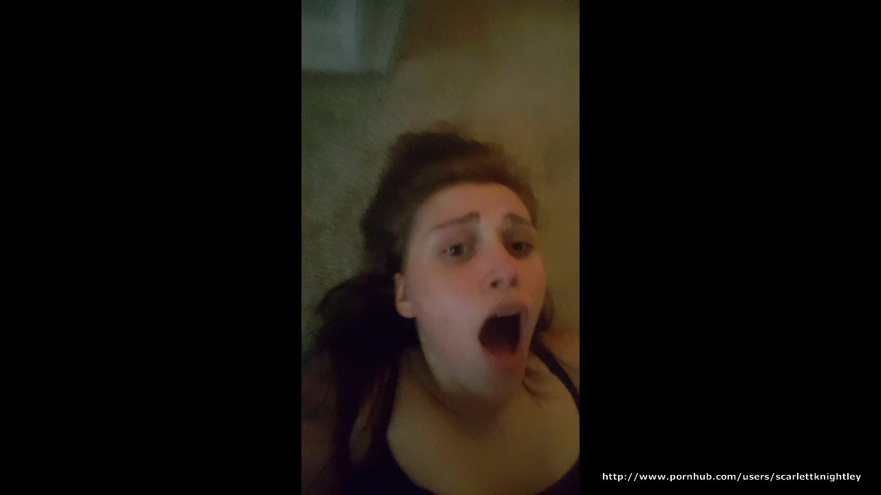 HIGHSCHOOL GIRL FUCKS A BIG COCK FOR THE FIRST TIME. AND SHE LOVES IT!!