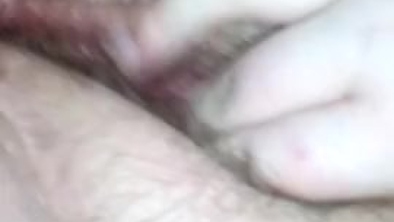 Rubbing my clit while watching porn