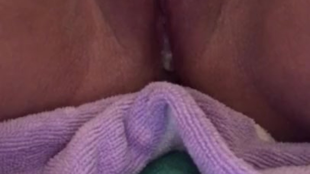 Strong Creamy Orgasm with New Vibrator
