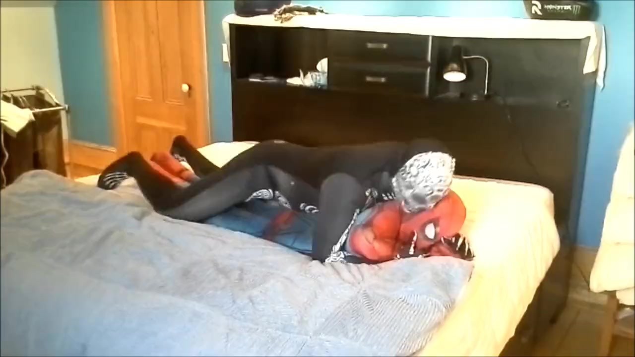 day of the dead vs spiderman