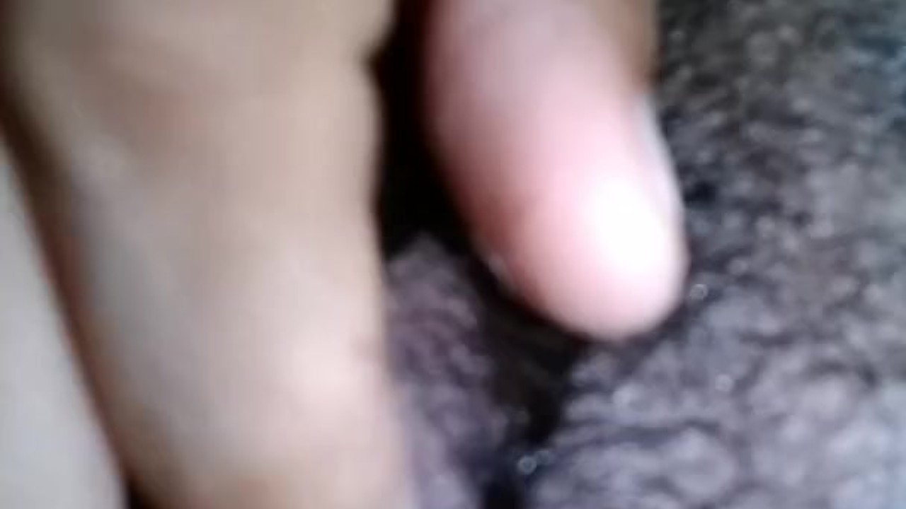 Playing with my juicy wet pussy
