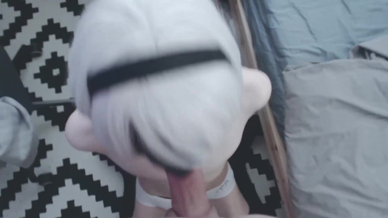 Femboy 2b loves dick in his mouth