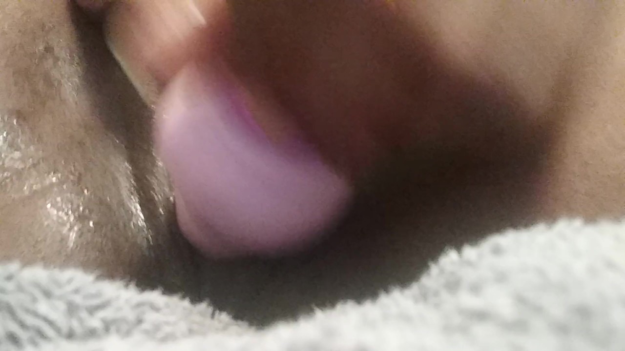 My bitch squirting