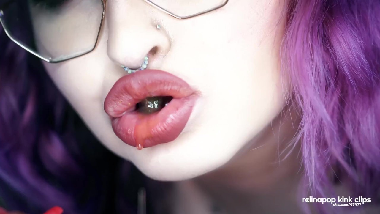 4K Red Berries ASMR - Mouth Sounds + Mastication
