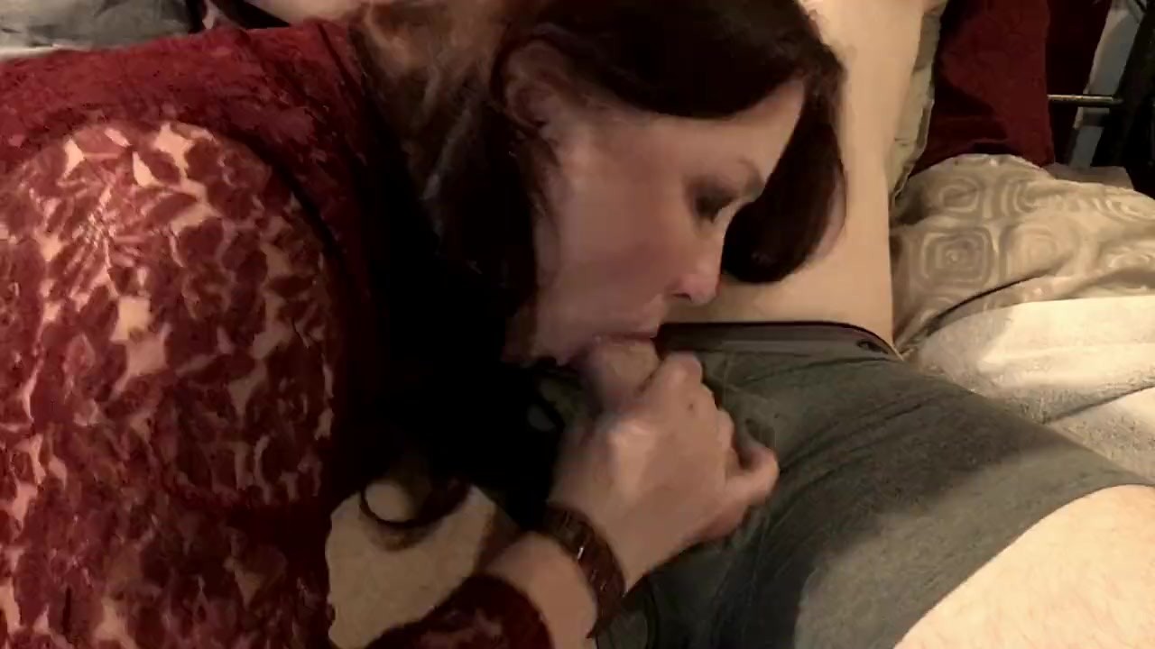 Mature Milf Wife Gives Sensual Blowjob to Husband and Drains His Cum