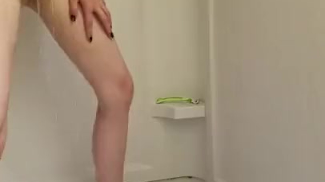 School girl strips, showers, and masturbates till she squirts