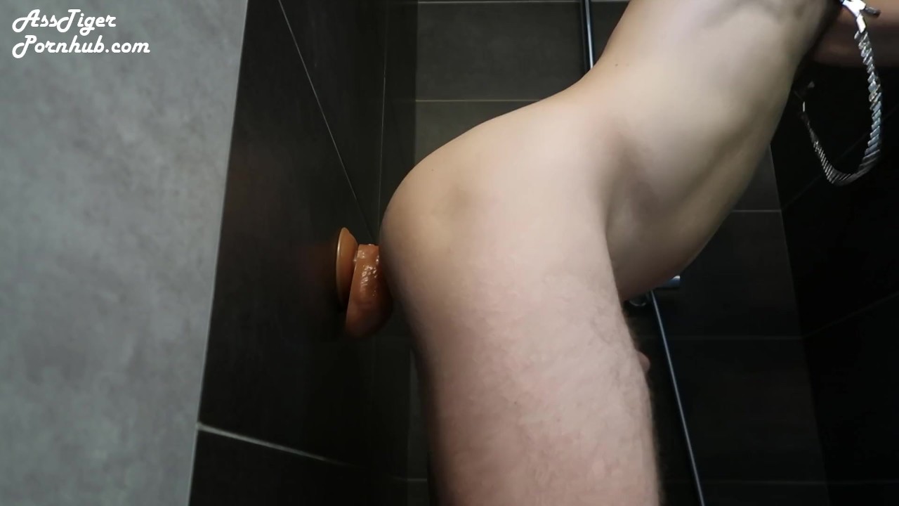 Trying a big new dildo in the shower !