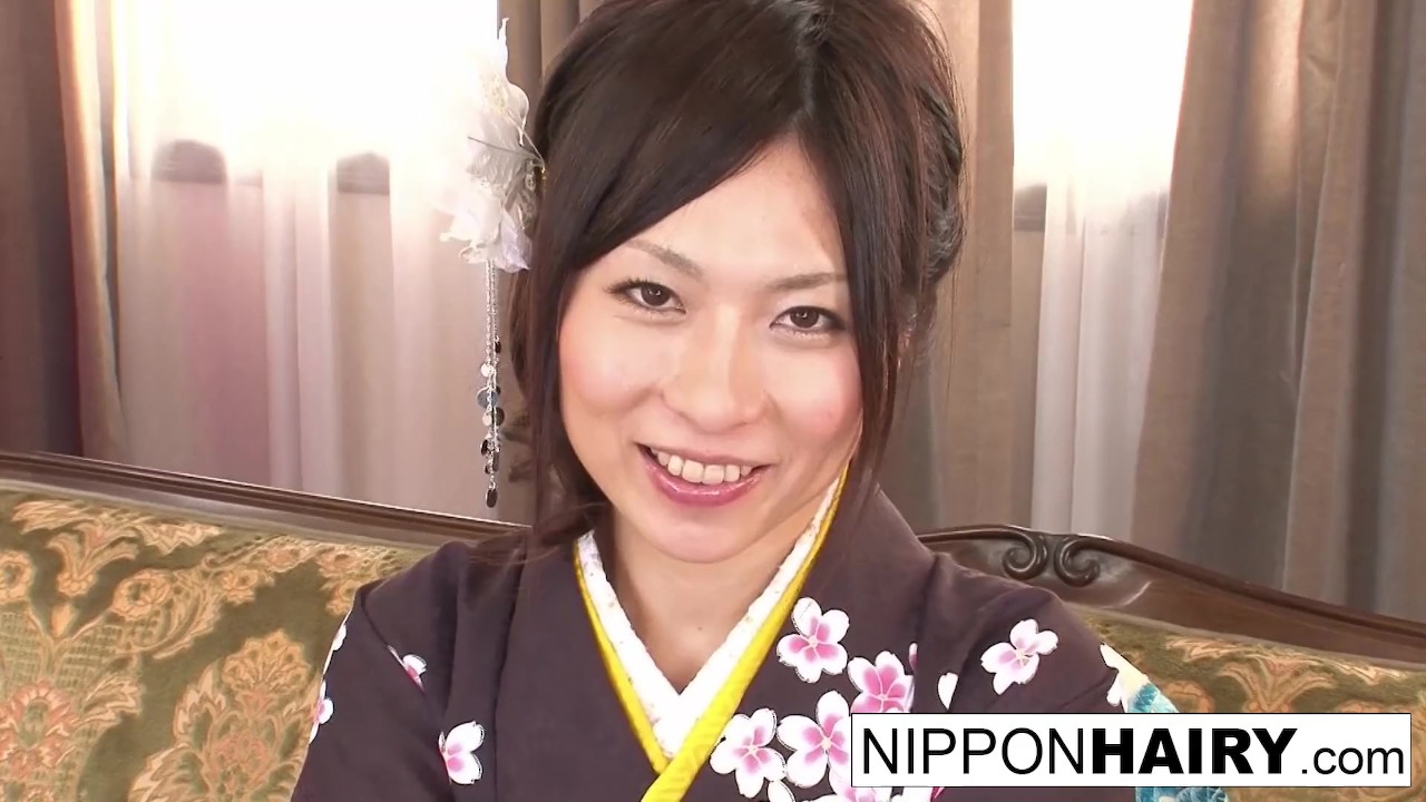 Japanese geisha gets tied up