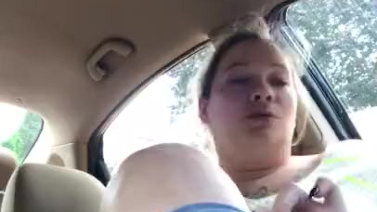 I’m so horny I pull over to finger my fat pussy