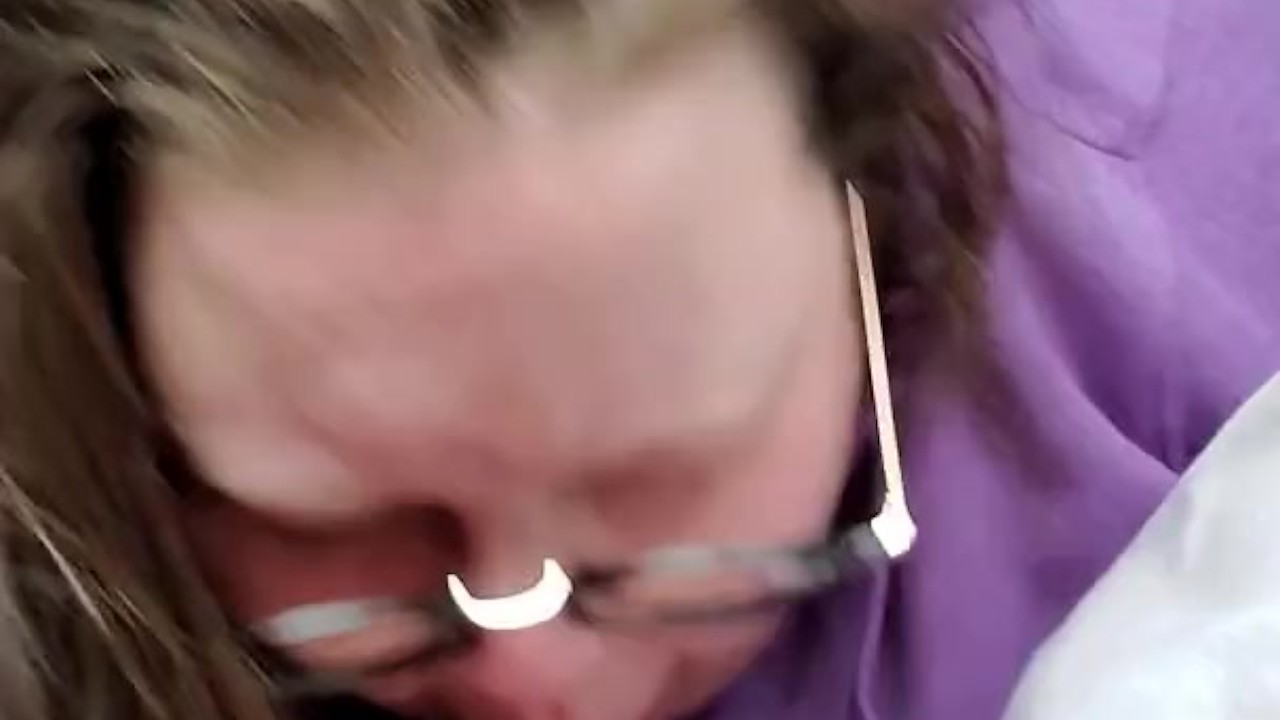 Bbw milf glasses blowjob to neighbors teen stepson in my car cum all over