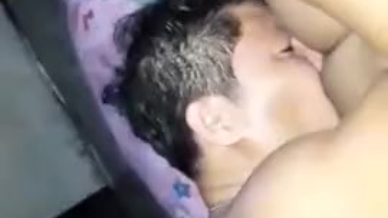 Cheating husband loves to eat my pussy