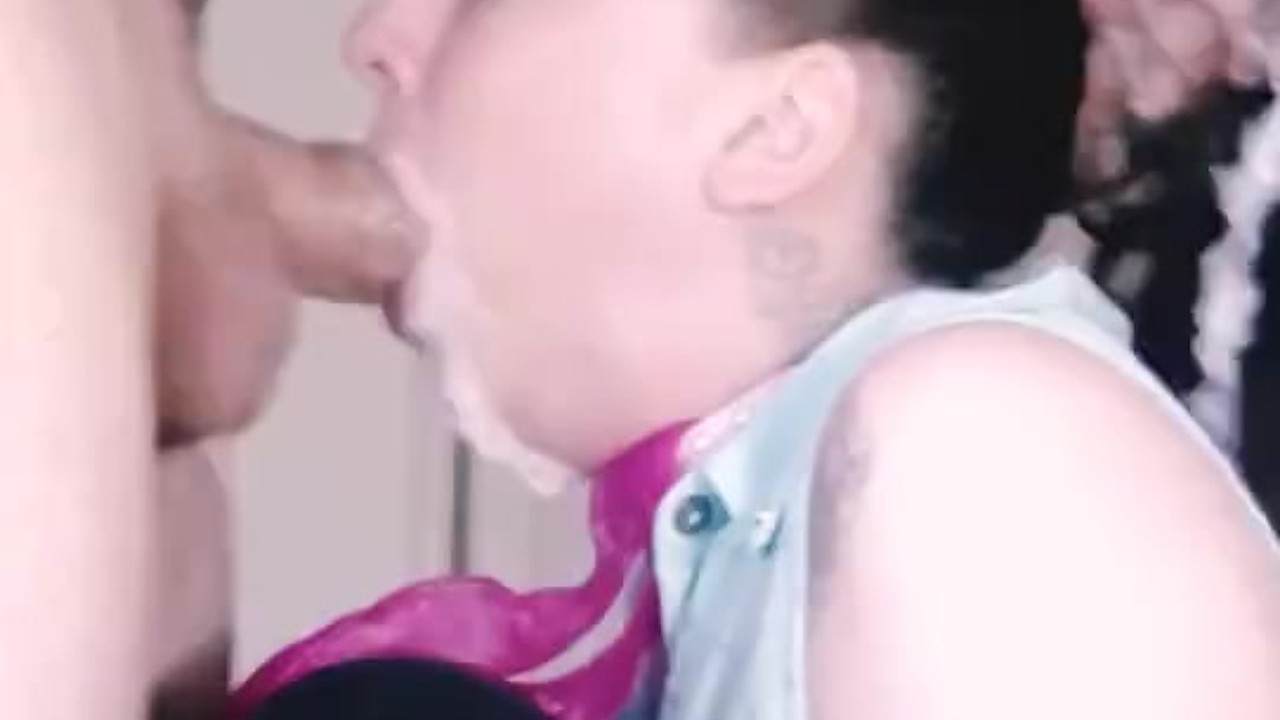 Cutie getting a sloppy slow rough facefuck for THROAT PIE EXPLOSION