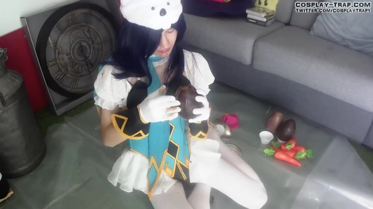 Crossdress cosplay Lucina&apos;s messy Easter teaser