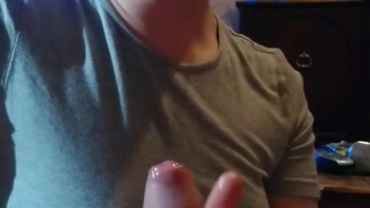 POV stroking, sucking and showing off my boyfriend&apos;s big dick @tomshaw120