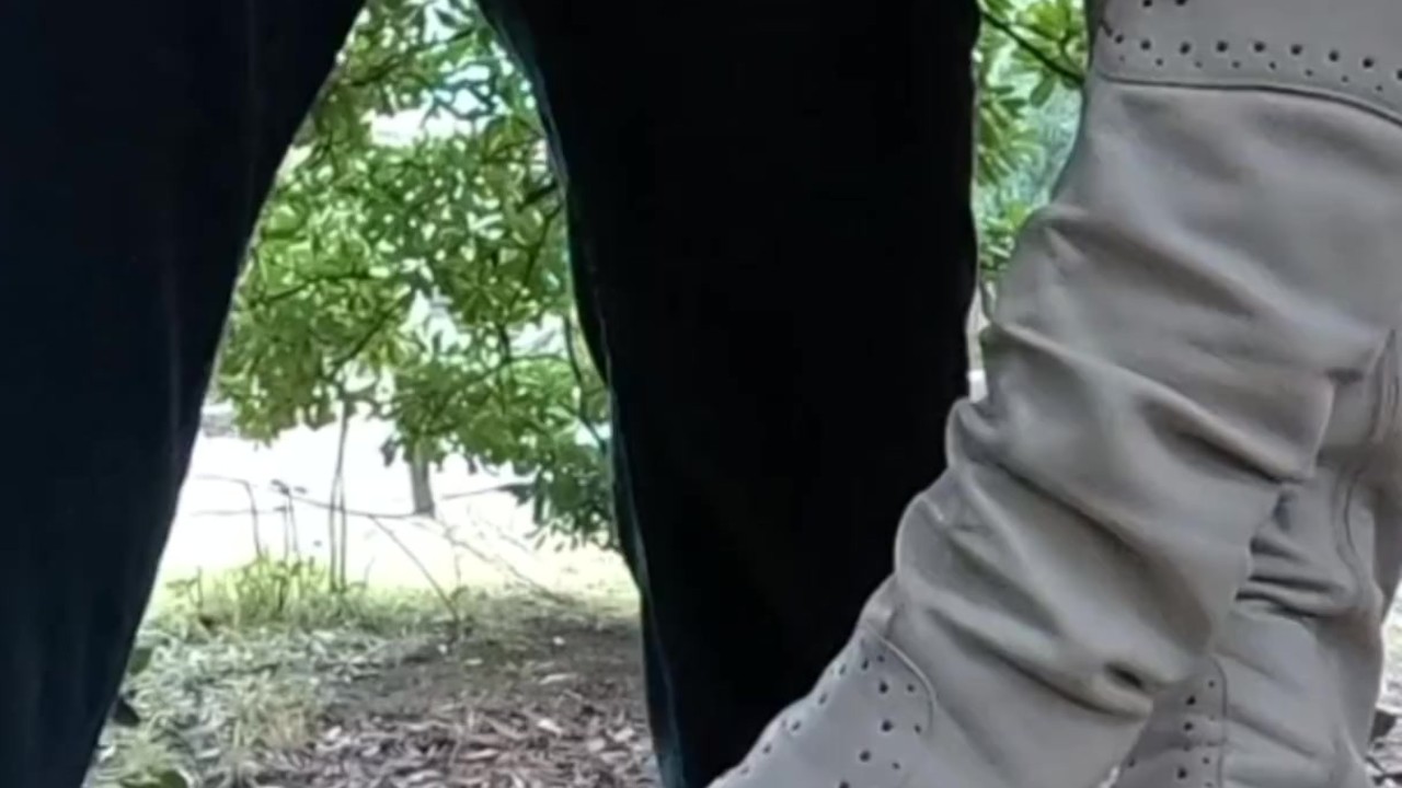 He followed me in the street and I let him cum on my boots in public park and filmed cumshot