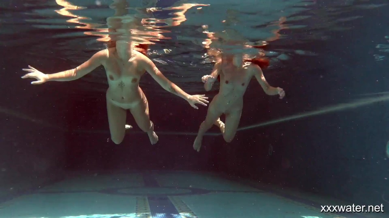 Swimming pool underwater sexy babes Irina and Olla