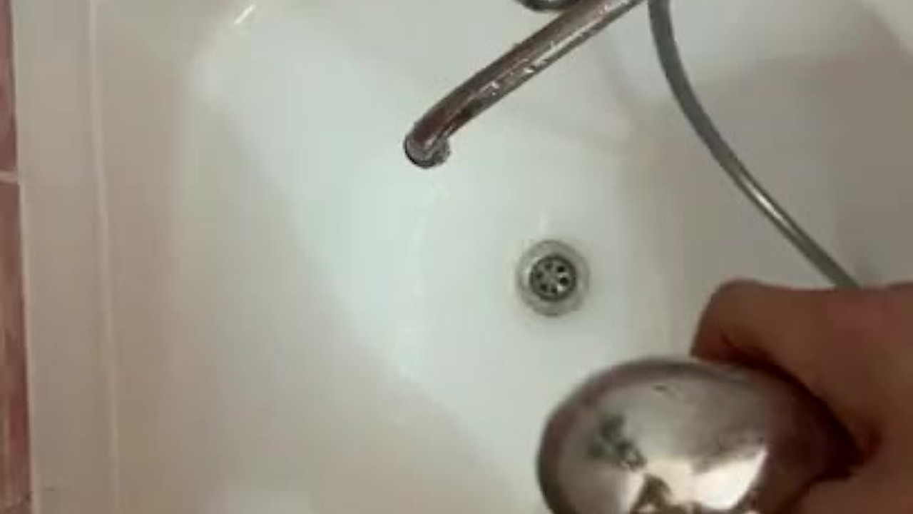 Male Peeing And Washing