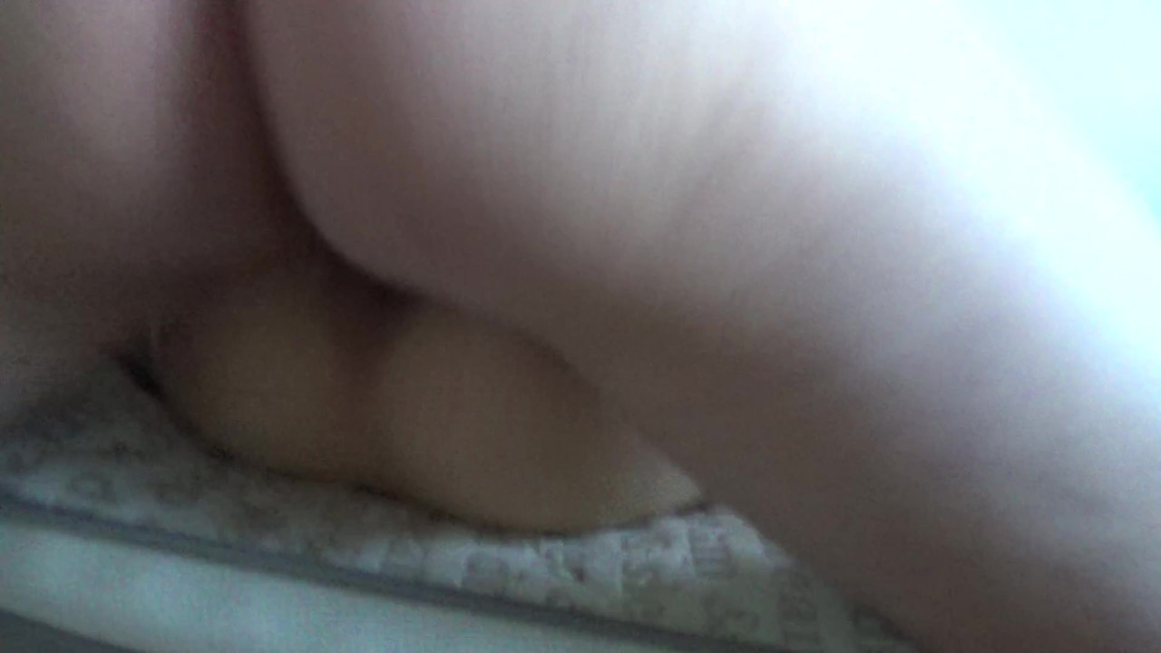 Destroying best friends wifes pussy close up with cum on her pussy