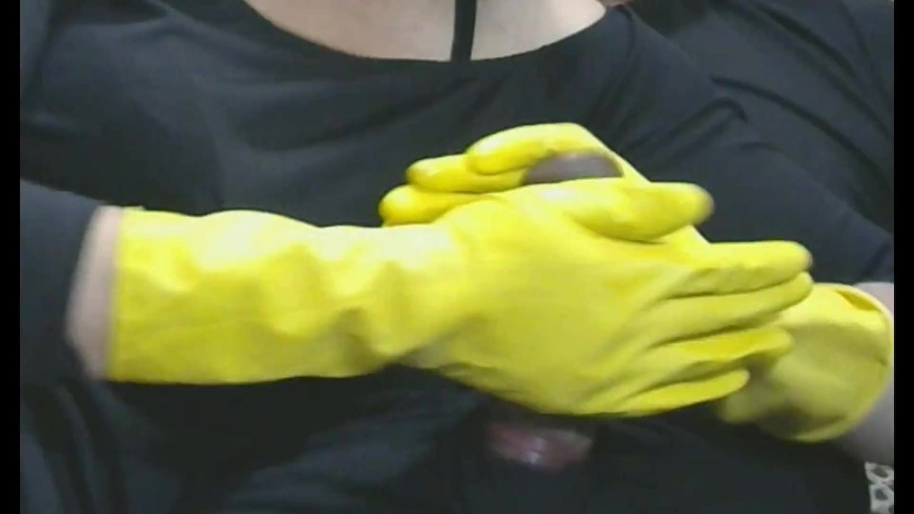 Smoking Wife in Yellow Rubber Gloves Drives Me Crazy 3