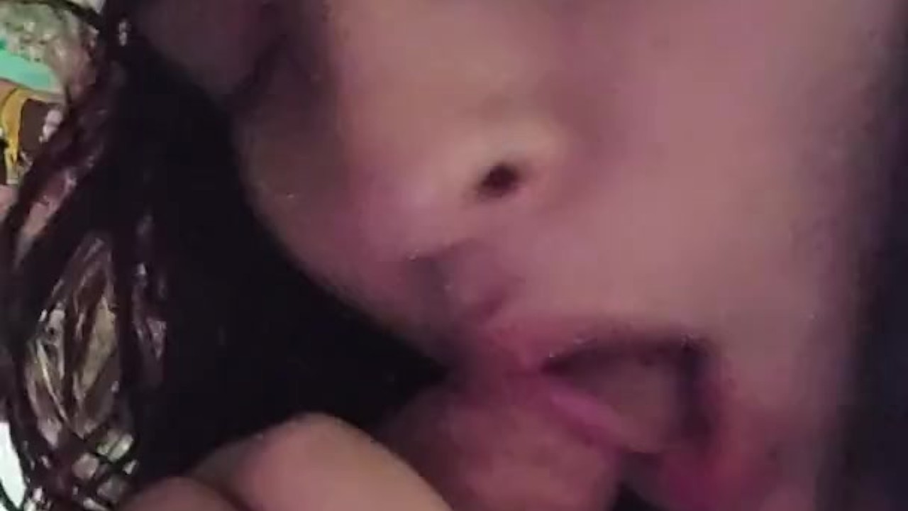 I love swallowing my man&apos;s cum load