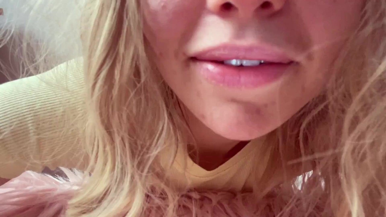 I SAT on TINY HUMAN, feel so GUILTY, now he wants to play inside my GIANTESS mouth! HD / 10 MIN