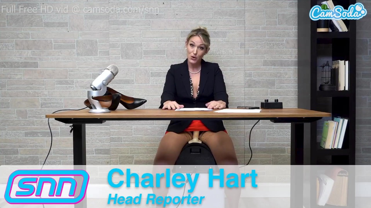 Camsoda News Network Charley Hart rides the Sybian while giving the news