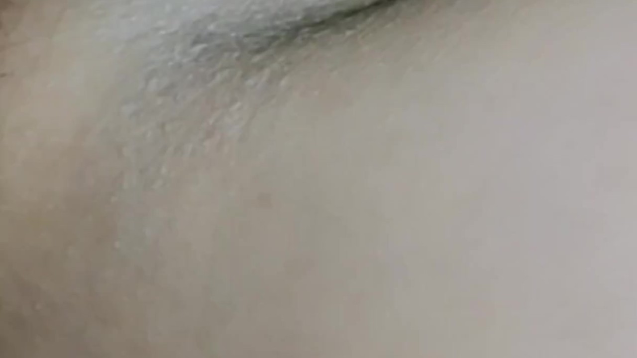 Amateur Asian sex tape cum inside her pussy