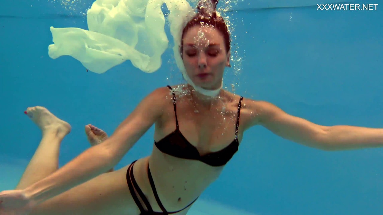 Russian cute pornstar babe Anastasia Ocean underwater