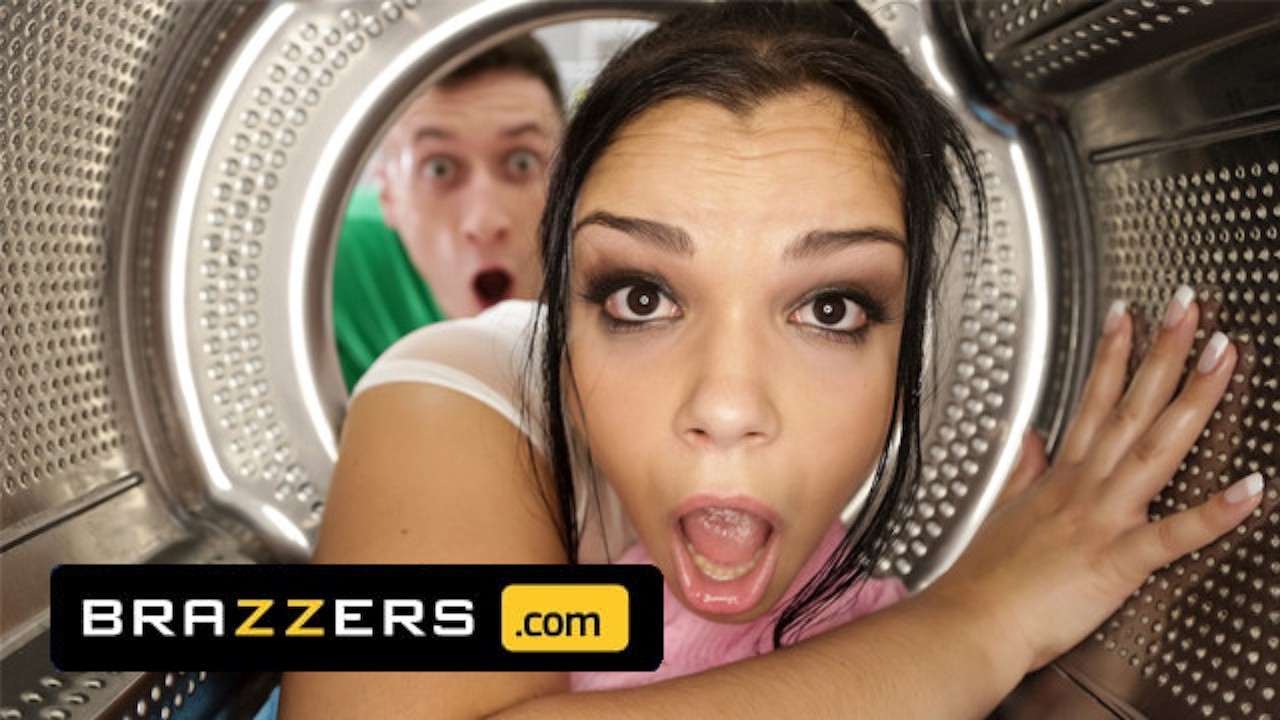 Brazzers - Busty Babe Sofia Lee Fucks Her Way Out Of The Dryer With Her Roommate&apos;s Bf