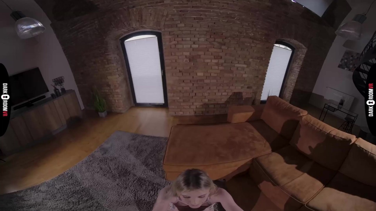 DARK ROOM VR - She Will Suck Till She Drops