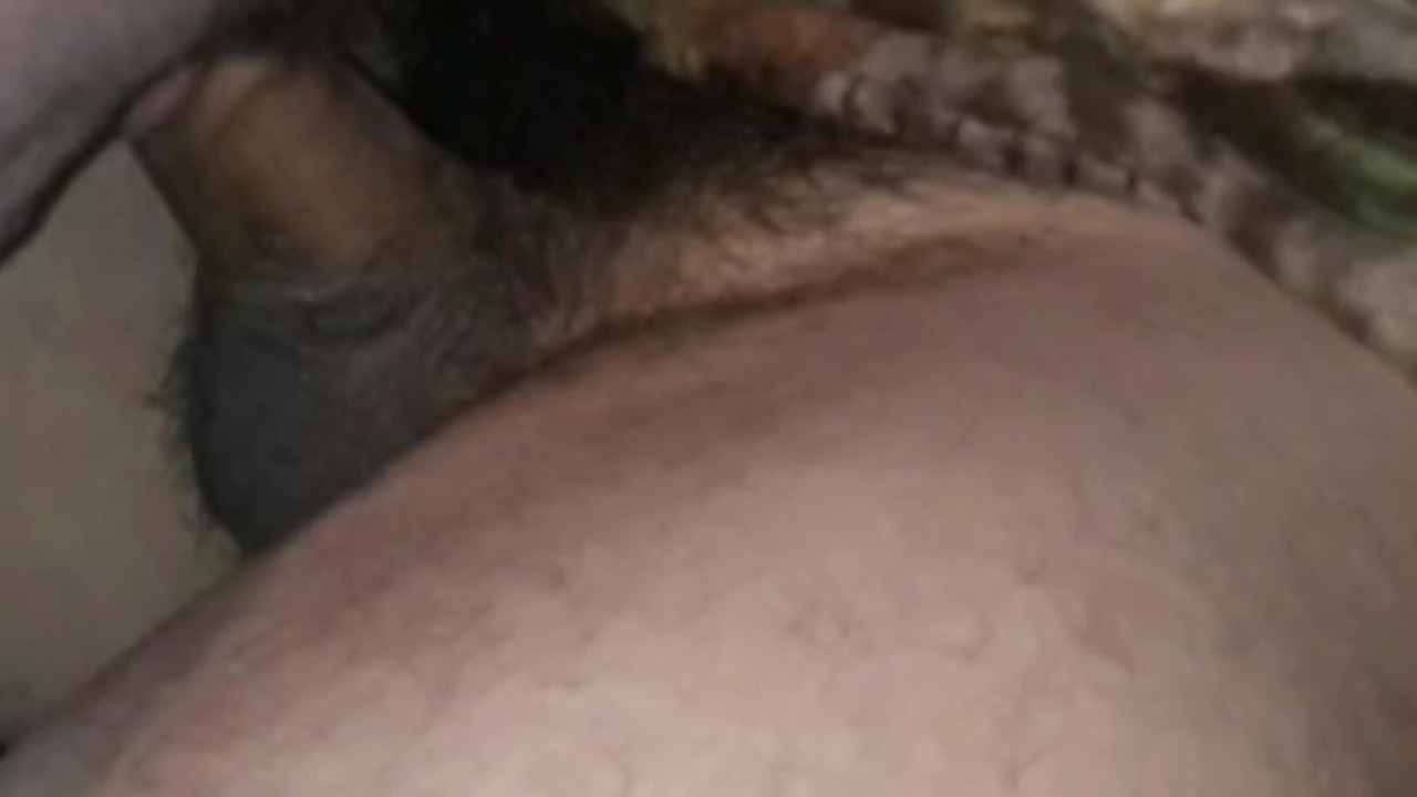 Close up sucking and cumshot of city snowplow truck driver,handsome married dad