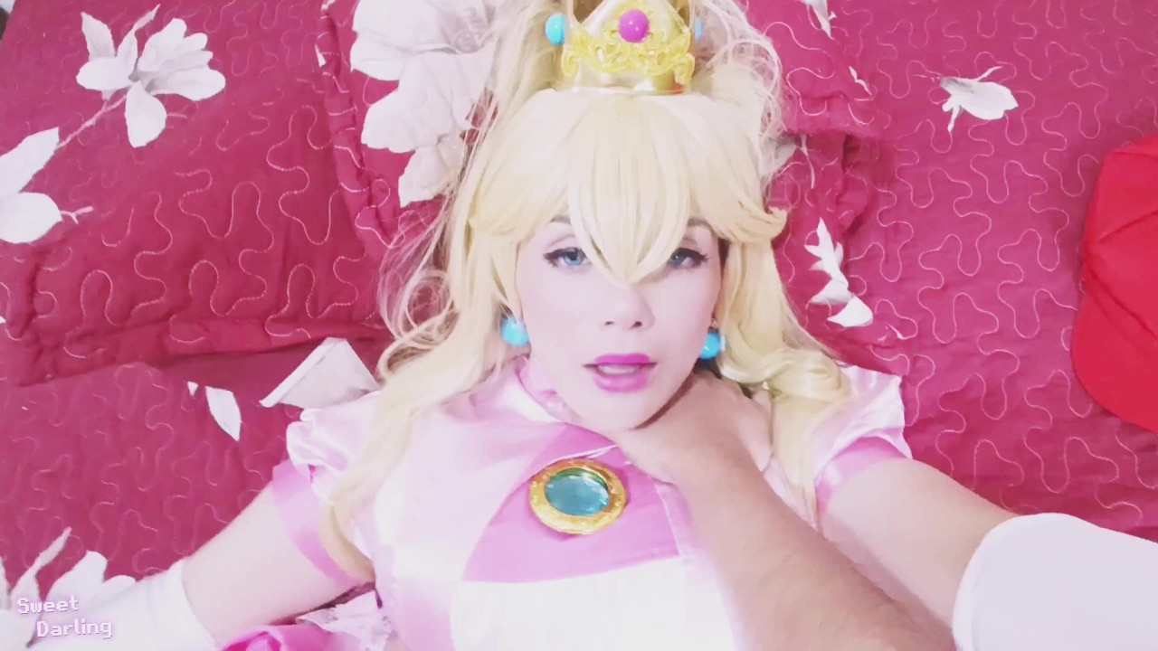 Princess Peach can&apos;t control her orgasms due a double creampie by Mario Bros - SweetDarling