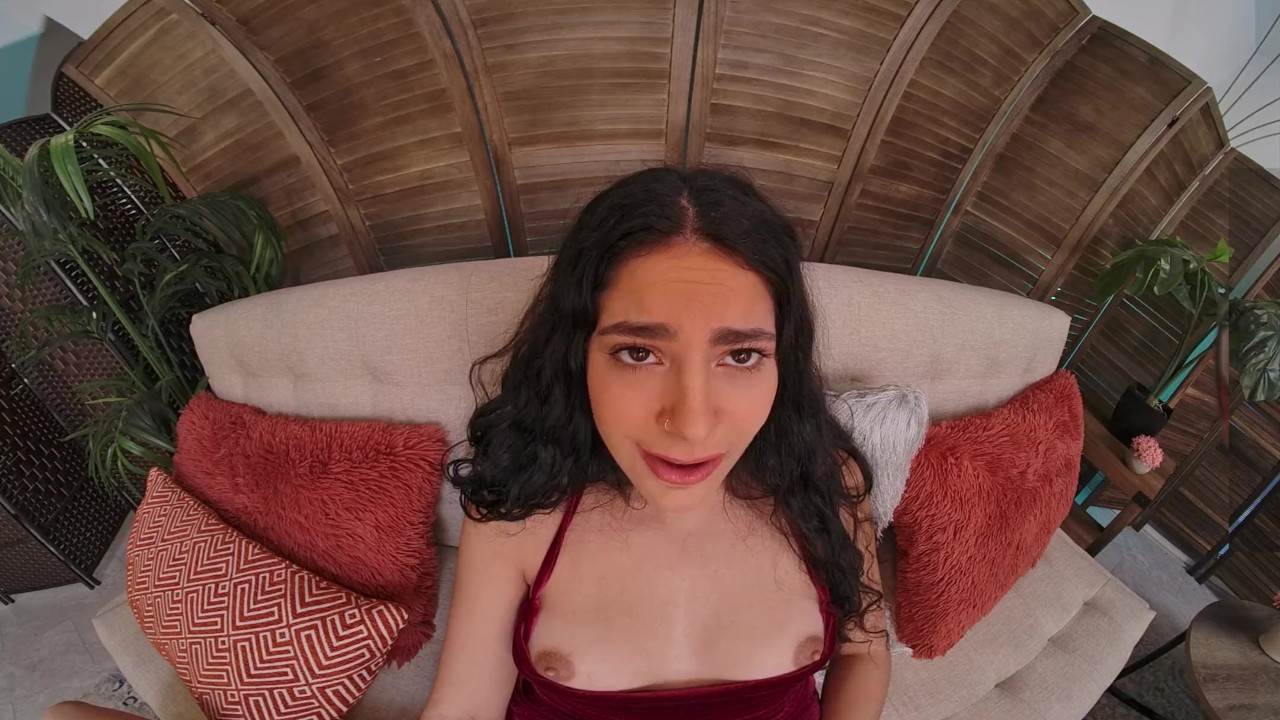 Sexy Latina rides her male sex doll in virtual reality