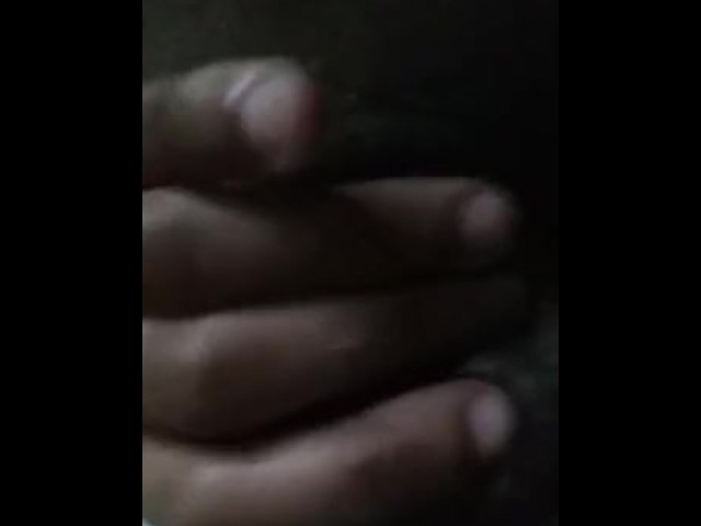 Rubbing Clit/Cumming 