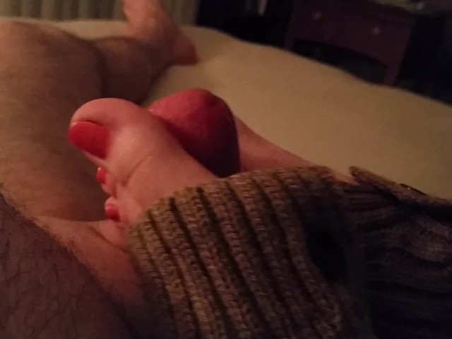 Leg Warmer Foot Jib With Cumshot 