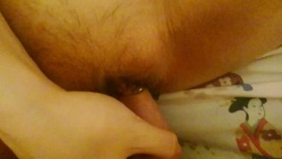 Geaisha Sakura’chan takes care of her business