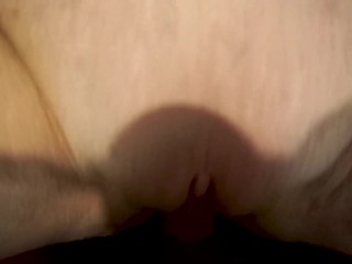 Young British mom Bubble Butt Buttplug Pussy filling UK