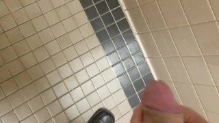 Real Restroom - Super Hot Stud Shoots MASSIVE LOAD in Public Restroom - Free Porn Videos -  YouPornGay