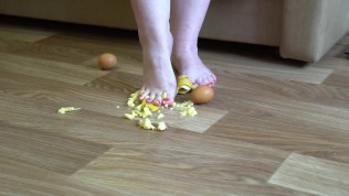 Fat Legs Bare Feet Mercilessly Trampled Banana and Raw Eggs. Crush Fetish 