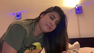 Amateur teen begs for first cumshot!