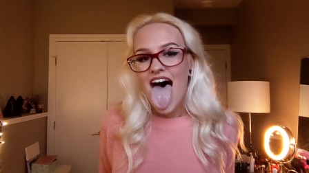 Sexy Tongue - Watch Sexy blonde tongue spit fetish - Spit, Drooling, Tongue Fetish Porn -  SpankBang