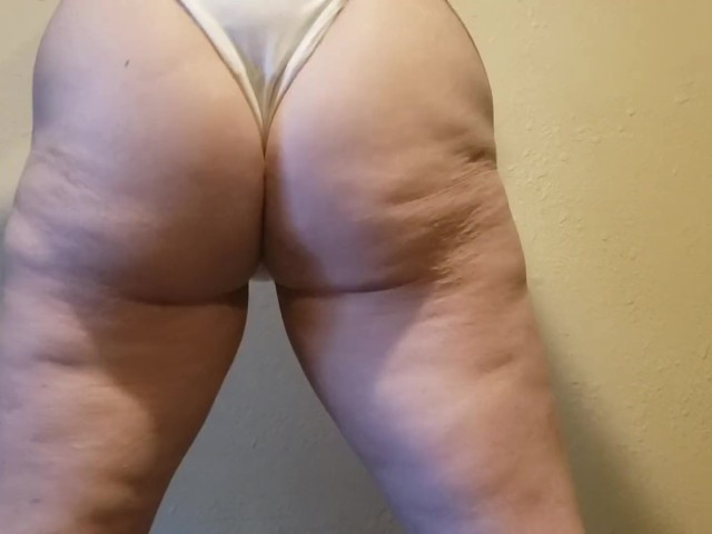 Twerking Granny Panties: Assquake by Seattle Ganja Goddess Solo Big Ass 