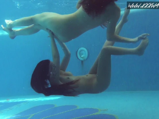Gold Underwater Porn - Hot Girls Underwater in the Pool Mia and Lina - Free Porn Videos - YouPorn