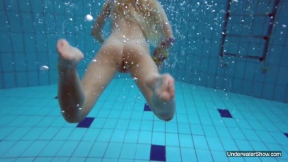 Naked Lesbians Kiss Underwater - Naked In Public Porn Videos | YouPorn.com