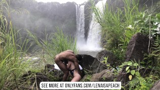 Passionate Outdoor Blowjob and Sneaky Sex in Hawaiian Waterfall Paradise
