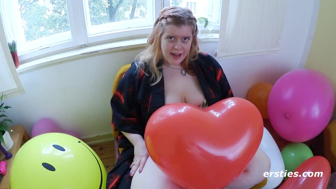 poppy adores her bouncing balloons and little sex toy